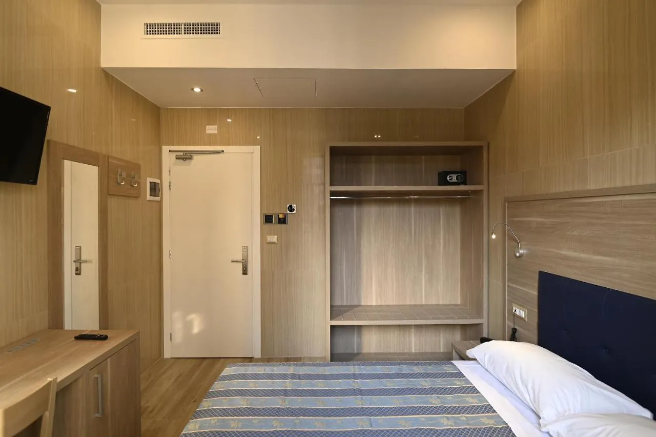 Hotel Midway Milan